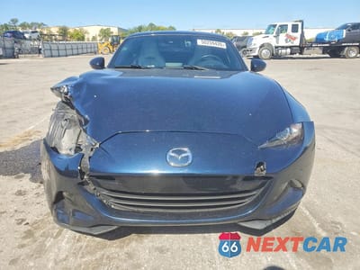 Piąte zdjęcie samochodu w środku: 2021 MAZDA MX-5 MIATA GRAND TOURING VIN:JM1NDAM75M0460199 - miniatura