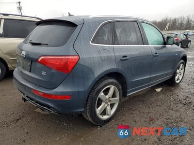 Trzecie zdjęcie samochodu z tyłu: 2011 AUDI Q5 PREMIUM PLUS VIN:WA1DKAFP9BA033429 - miniatura