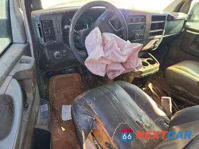 Zdjęcie 8 z 13 samochodu: 2014 CHEVROLET EXPRESS G2500 VIN:1GCWGFBA8E1214038 - miniatura