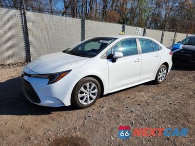 2025 TOYOTA COROLLA LE 5YFB4MDE4SP251915 - główne zdjęcie licytacji z USA - miniatura