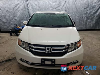Piąte zdjęcie samochodu w środku: 2016 HONDA ODYSSEY TOURING VIN:5FNRL5H94GB045551 - miniatura