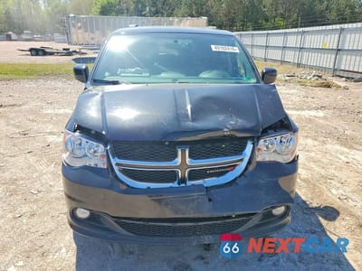 Piąte zdjęcie samochodu w środku: 2017 DODGE GRAND CARAVAN SXT VIN:2C4RDGCG4HR851894 - miniatura