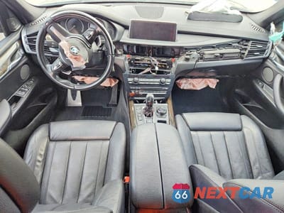Zdjęcie 8 z 12 samochodu: 2017 BMW X5 XDRIVE50I VIN:5UXKR6C54H0J84734 - miniatura