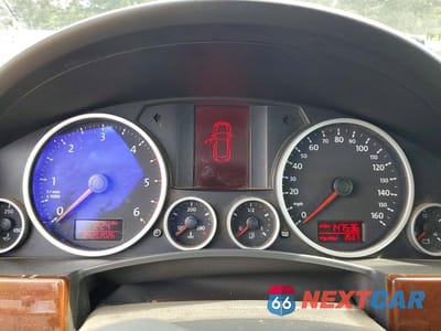 Zdjęcie 9 z 13 samochodu: 2010 VOLKSWAGEN TOUAREG TDI VIN:WVGFK7A9XAD003892 - miniatura