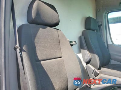 Zdjęcie 11 z 13 samochodu: 2016 MERCEDES-BENZ SPRINTER 2500 VIN:WD3PE8CD4GP330085 - miniatura