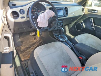 Zdjęcie 8 z 12 samochodu: 2019 VOLKSWAGEN BEETLE S VIN:3VW5DAAT7KM502798 - miniatura