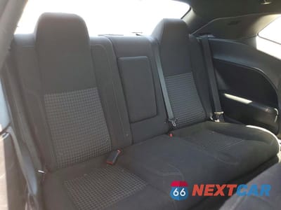 Zdjęcie 10 z 12 samochodu: 2019 DODGE CHALLENGER SXT VIN:2C3CDZGG1KH752527 - miniatura