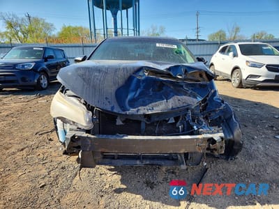 Piąte zdjęcie samochodu w środku: 2016 TOYOTA CAMRY SE VIN:4T1BF1FK1GU118353 - miniatura