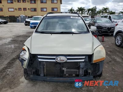Piąte zdjęcie samochodu w środku: 2008 KIA SPORTAGE LX VIN:KNDJF723887519822 - miniatura