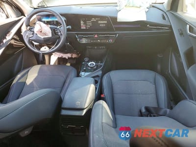 Zdjęcie 8 z 13 samochodu: 2025 KIA NIRO WIND VIN:KNDCR3L1XS5141205 - miniatura