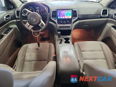 Zdjęcie 8 z 13 samochodu: 2012 JEEP GRAND CHEROKEE LAREDO VIN:1C4RJFAG0CC279066 - miniatura