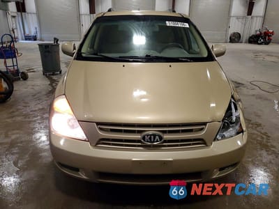 Piąte zdjęcie samochodu w środku: 2010 KIA SEDONA BASE VIN:KNDMG4C32A6361609 - miniatura