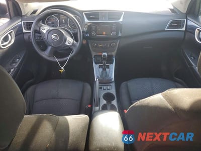 Zdjęcie 8 z 12 samochodu: 2016 NISSAN SENTRA SR VIN:3N1AB7AP6GY269416 - miniatura