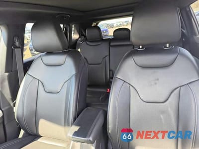 Zdjęcie 10 z 12 samochodu: 2025 JEEP COMPASS LIMITED VIN:3C4NJDCN3ST593893 - miniatura
