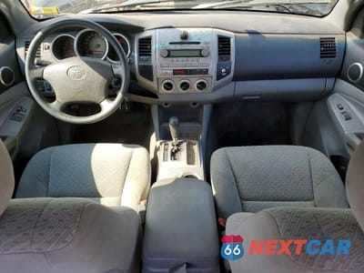Zdjęcie 8 z 12 samochodu: 2008 TOYOTA TACOMA ACCESS CAB VIN:5TETX22N48Z496509 - miniatura
