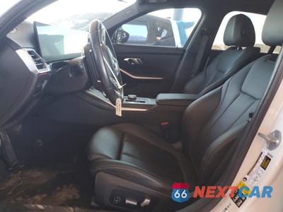 Zdjęcie 7 z 12 samochodu: 2023 BMW 330XI VIN:3MW89FF08P8D56681 - miniatura