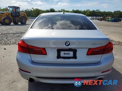 Zdjęcie 6 z 12 samochodu: 2019 BMW 530E VIN:WBAJA9C53KB391730 - miniatura