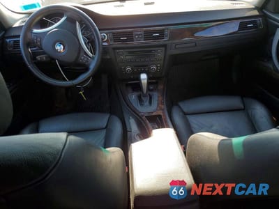 Zdjęcie 8 z 13 samochodu: 2007 BMW 335 XI VIN:WBAVD535X7A008901 - miniatura