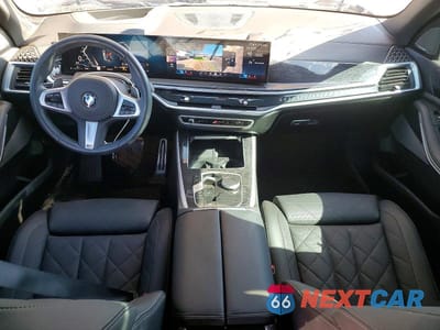 Zdjęcie 8 z 14 samochodu: 2025 BMW X5 SDRIVE 40I VIN:5UX13EU09S9X01085 - miniatura