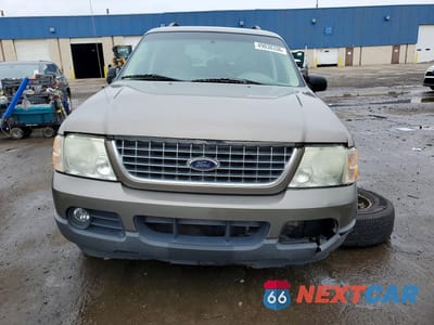 Piąte zdjęcie samochodu w środku: 2003 FORD EXPLORER XLT VIN:1FMDU73K13UA55528 - miniatura