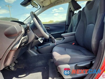 Zdjęcie 7 z 11 samochodu: 2017 TOYOTA PRIUS TWO VIN:JTDKBRFU8H3575426 - miniatura