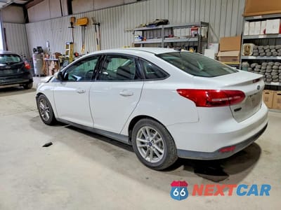Drugie zdjęcie samochodu z przodu: 2016 FORD FOCUS SE VIN:1FADP3F24GL276414 - miniatura