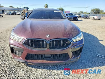 Piąte zdjęcie samochodu w środku: 2020 BMW M8 VIN:WBSGV0C03LCD92806 - miniatura