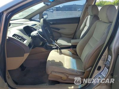 Zdjęcie 7 z 11 samochodu: 2006 HONDA CIVIC LX VIN:2HGFA16566H513694 - miniatura
