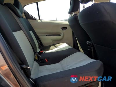 Zdjęcie 11 z 13 samochodu: 2012 TOYOTA PRIUS C THREE VIN:JTDKDTB32C1516168 - miniatura