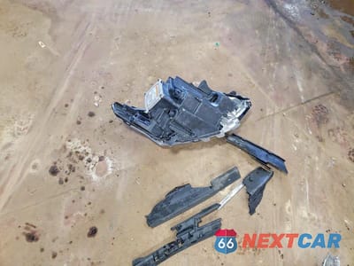 Zdjęcie 13 z 14 samochodu: 2021 CHEVROLET TRAVERSE LT VIN:1GNEVHKW0MJ163892 - miniatura