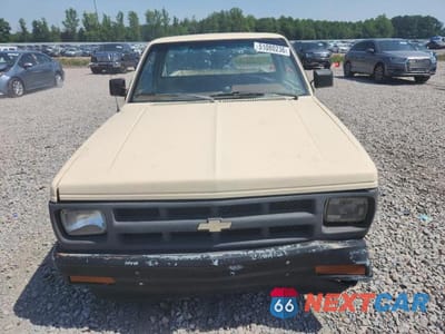 Piąte zdjęcie samochodu w środku: 1991 CHEVROLET S TRUCK S10 VIN:1GCCS14Z2M2259475 - miniatura