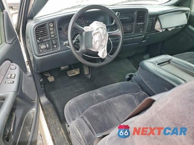 Zdjęcie 8 z 12 samochodu: 2002 CHEVROLET SILVERADO K1500 VIN:2GCEK19T821376360 - miniatura