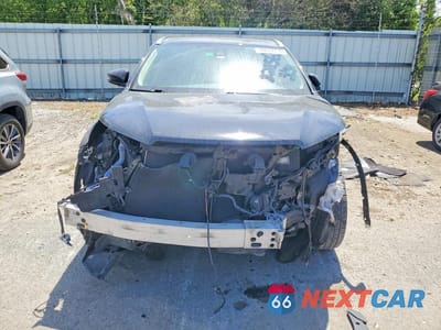 Piąte zdjęcie samochodu w środku: 2017 TOYOTA HIGHLANDER LIMITED VIN:5TDYZRFHXHS225562 - miniatura