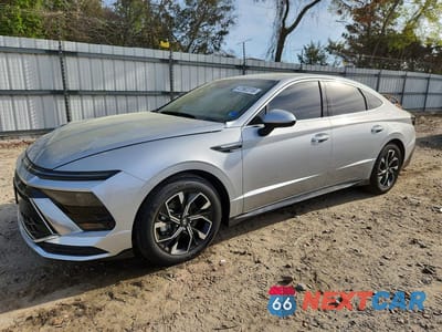 2025 HYUNDAI SONATA SEL KMHL64JAXSA504400 - główne zdjęcie licytacji z USA - miniatura