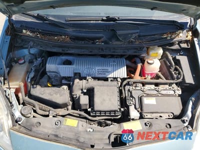 Zdjęcie 11 z 12 samochodu: 2014 TOYOTA PRIUS TWO VIN:JTDKN3DU5E1826028 - miniatura