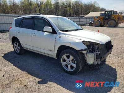 Czwarte zdjęcie samochodu z boku: 2006 TOYOTA RAV4 LIMITED VIN:JTMBD31V165039023 - miniatura