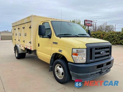 2021 FORD ECONOLINE E450 SUPER DUTY CUTAWAY VAN 1FDXE4FN8MDC34245 - główne zdjęcie licytacji z USA - miniatura