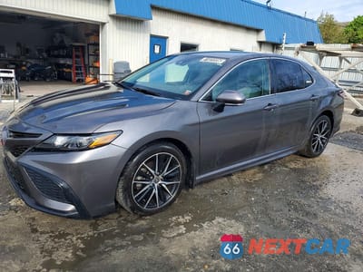2023 TOYOTA CAMRY HYBRID SE 4T1G31AK8PU607628 - główne zdjęcie licytacji z USA - miniatura