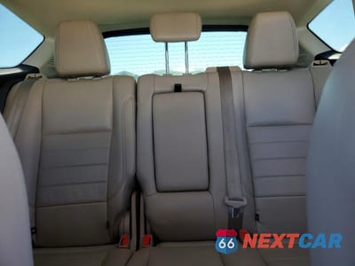 Zdjęcie 10 z 13 samochodu: 2015 FORD C-MAX PREMIUM SEL VIN:1FADP5CU2FL116001 - miniatura