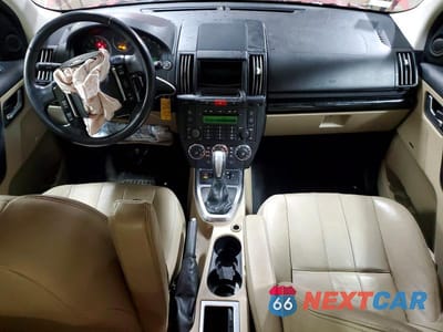 Zdjęcie 8 z 12 samochodu: 2012 LAND ROVER LR2 HSE VIN:SALFR2BN0CH284233 - miniatura