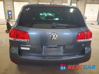 Zdjęcie 6 z 13 samochodu: 2006 VOLKSWAGEN TOUAREG 3.2 VIN:WVGZG77L96D038433 - miniatura