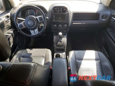 Zdjęcie 8 z 13 samochodu: 2013 JEEP COMPASS LIMITED VIN:1C4NJDCB2DD245615 - miniatura