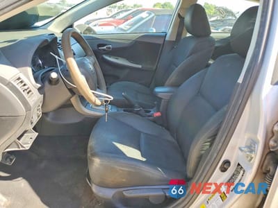 Zdjęcie 7 z 13 samochodu: 2013 TOYOTA COROLLA S VIN:2T1BU4EE5DC993631 - miniatura