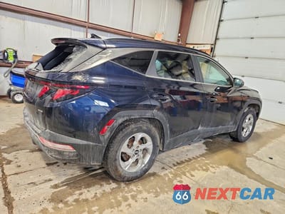 Trzecie zdjęcie samochodu z tyłu: 2022 HYUNDAI TUCSON SEL VIN:KM8JBCAE6NU025670 - miniatura