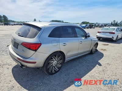 Trzecie zdjęcie samochodu z tyłu: 2015 AUDI Q5 PREMIUM PLUS VIN:WA1LFAFP9FA118180 - miniatura