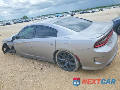 Drugie zdjęcie samochodu z przodu: 2018 DODGE CHARGER SXT PLUS VIN:2C3CDXHG7JH253376 - miniatura
