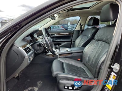 Zdjęcie 7 z 12 samochodu: 2020 BMW 750 XI VIN:WBA7U2C03LGM27319 - miniatura