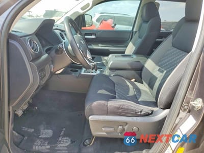 Zdjęcie 7 z 12 samochodu: 2019 TOYOTA TUNDRA VIN:5TFEY5F16KX253197 - miniatura