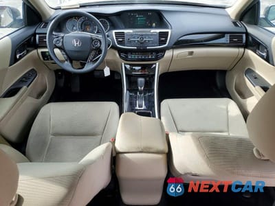 Zdjęcie 8 z 13 samochodu: 2016 HONDA ACCORD LX VIN:1HGCR2F46GA174198 - miniatura