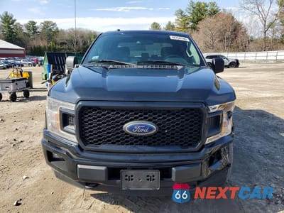 Piąte zdjęcie samochodu w środku: 2018 FORD F150 SUPERCREW VIN:1FTEW1EP3JFE52782 - miniatura